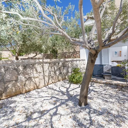 Stella Mare Eco Boutique House 4*