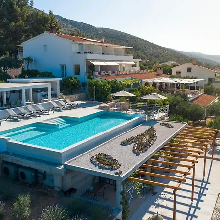 Stella Mare Eco Boutique House 4*