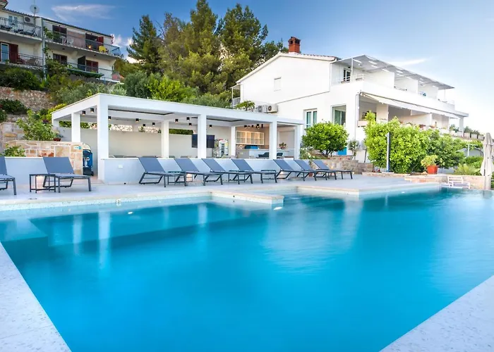 Stella Mare Eco Boutique House 4* זבלה